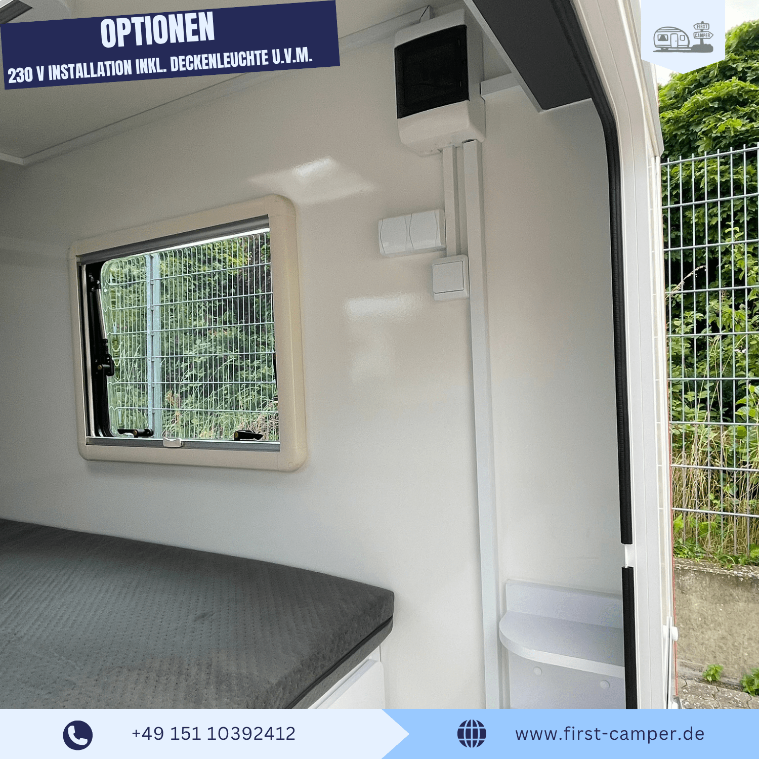 Mini Camper – kompakter 750 kg Campinganhänger mit aerodynamischer Front, PVC-Boden, Bettkasten, zwei Seitenfenstern mit Fliegengitter und Verdunklung, LED-Heckleuchten sowie 230V Anschluss.