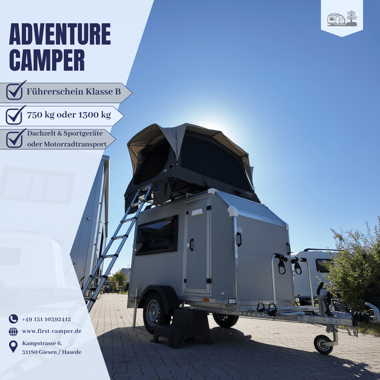 Adventure Camper Außenansicht mit Dachzelt – kompakter Mini-Wohnwagen für Outdoor-Abenteuer