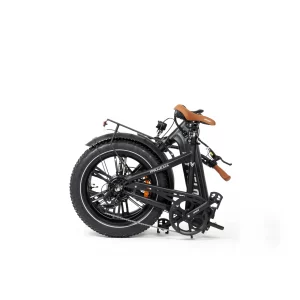 MYVELO IPANEMA E-Bike im zusammengeklappten Zustand, kompakt gefaltet für einfachen Transport und platzsparende Aufbewahrung.